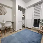 Acasa Departe De Casa 2